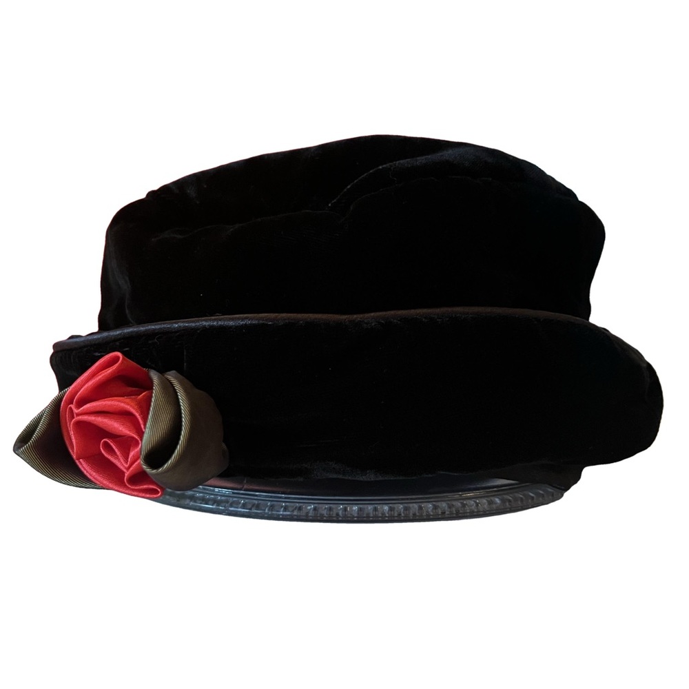Vintage Style Girls Velvet Hat with Rosette Accent